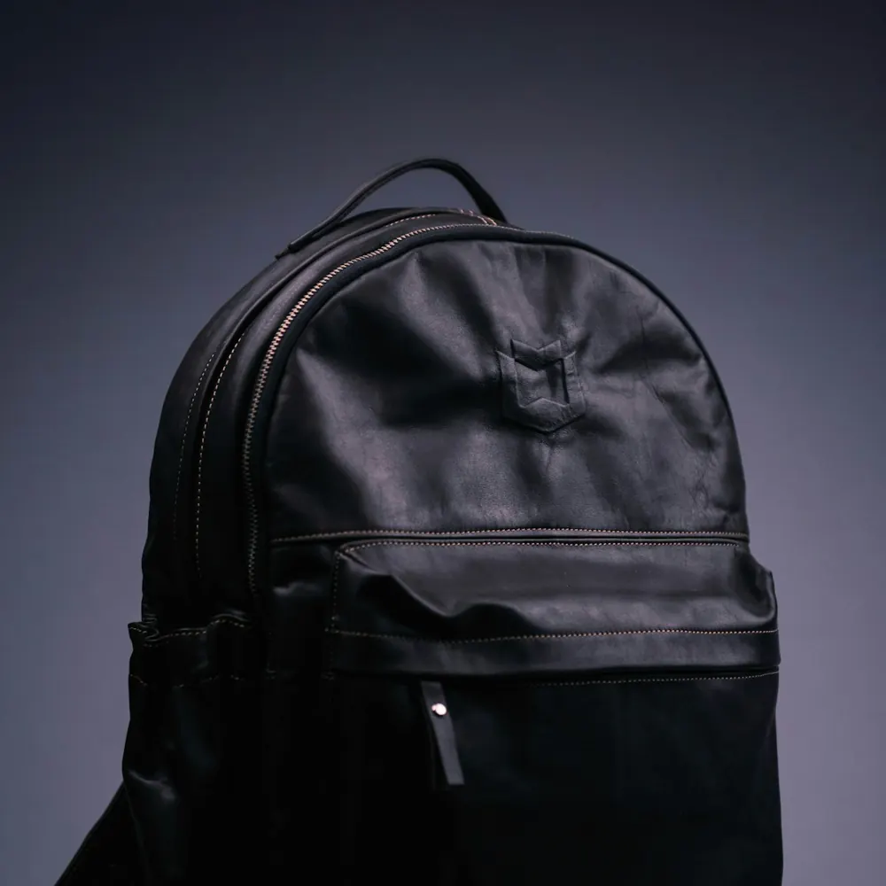 Preloved The North Face Vault Backpack TNF Black — front view